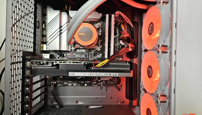 Bestcompcz   Bestcomputer Sro Uvnitr - Plzeň 4