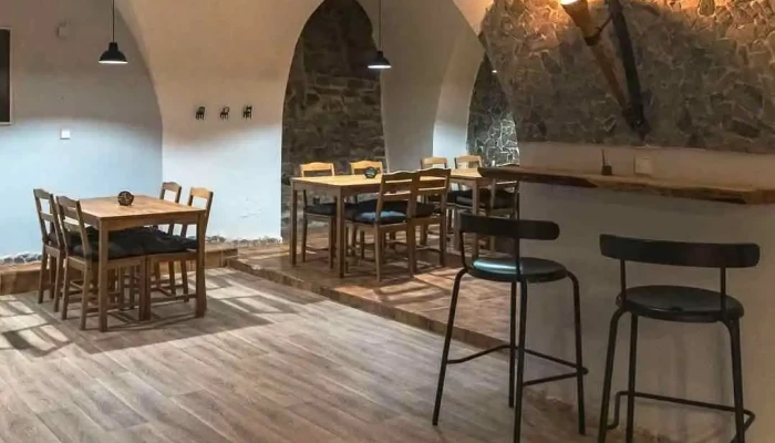 Bistro A Hospudka U Katovky Vse - Mírové Nám. 78