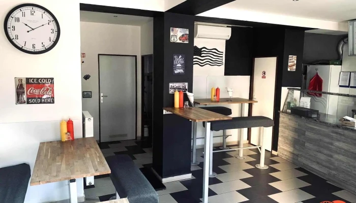 Bistro Americano -  Vzhled A Atmosfera - Nádražní 108