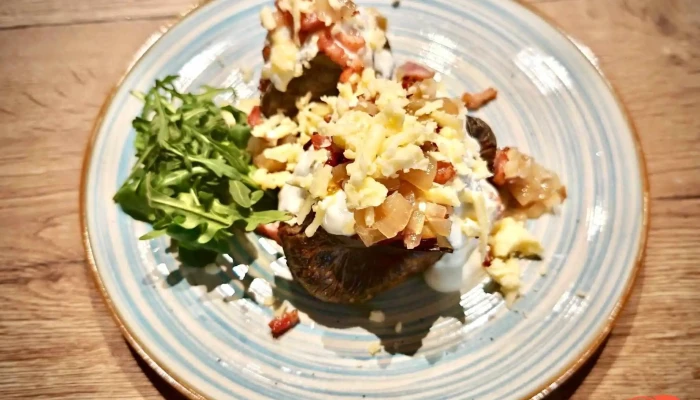 Bistro Brambora -  Jidlo A Piti - U Potoka 4391 276 01