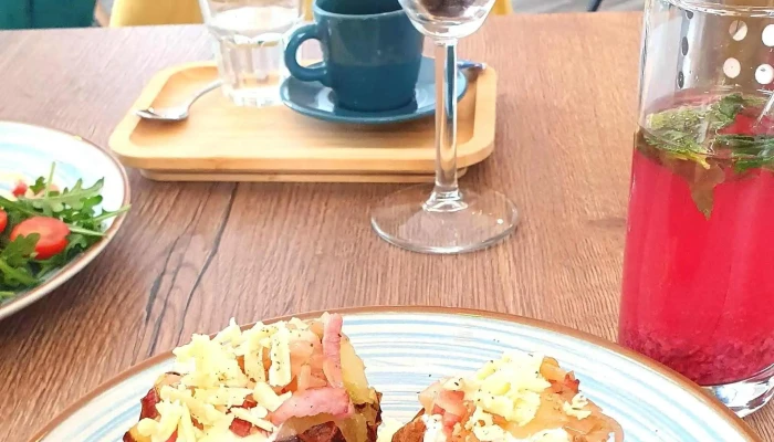 Bistro Brambora -  Oteviraci Doba - U Potoka 4391 276 01