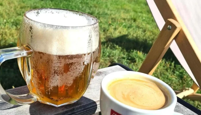 Bistro Kafemlejn -  Jidlo A Piti - Na Přístavě