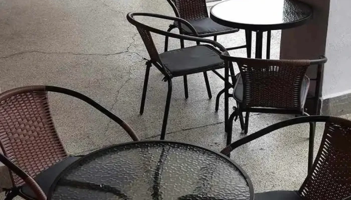 Bistro Medvidek Vzhled A Atmosfera - Ppor. Příhody 1107