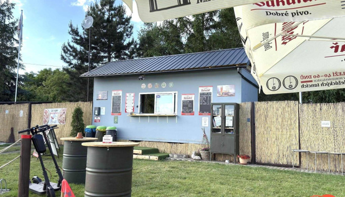 Bistro Na Konci Cesty -  Vse - Louny Ev. Číslo 2500, 44001, 50.3662458n 13