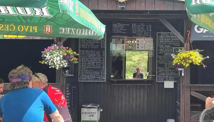 Bistro Pod Valecovem Otevřeno Nyni - Boseň-mnichovo Hradiště