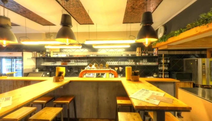 Bistro Rezava Street View A 360deg - Dlouhá 211/10