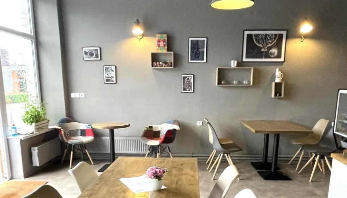 Bistro Station -  čislo - Husova 162