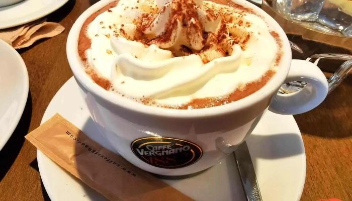 Bistro Tradice 1894 -  Cappuccino - Kouřimská 10