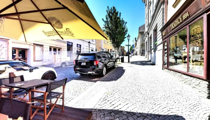 Bistro Tradice 1894 -  Street View A 360deg - Kouřimská 10