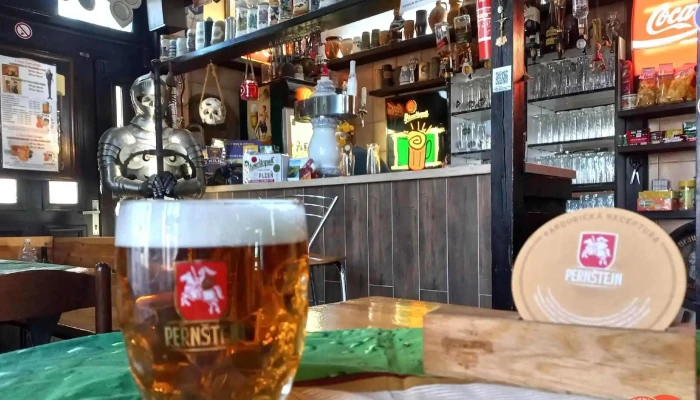 Bistro U Lexy -  Jidlo A Piti - 31, České Armády 932