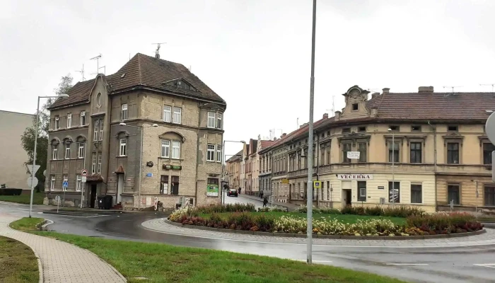 Bistro U Lexy -  čislo - 31, České Armády 932