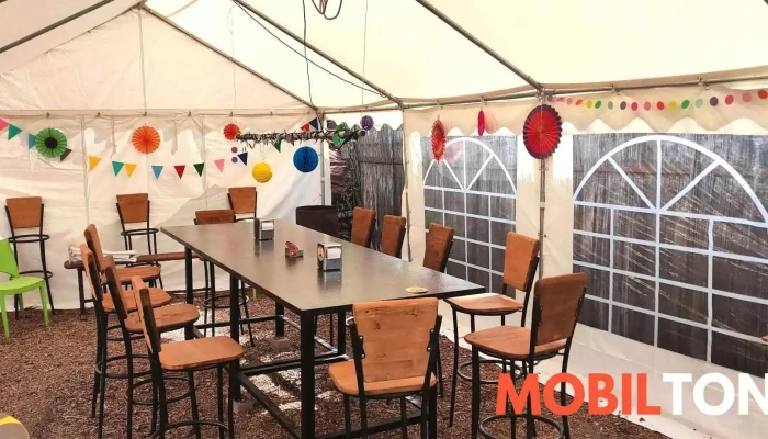 Bistro V Zahrade Vzhled A Atmosfera - Čsl. Armády 20