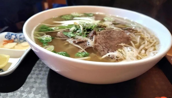 Bistro Viet -   Thai Pho - 6, Masarykova 763