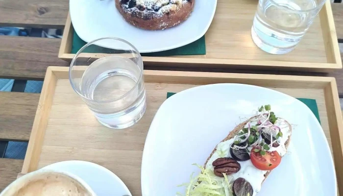 Bistro Za Rohem -  Moucnik - Mládežnická 422