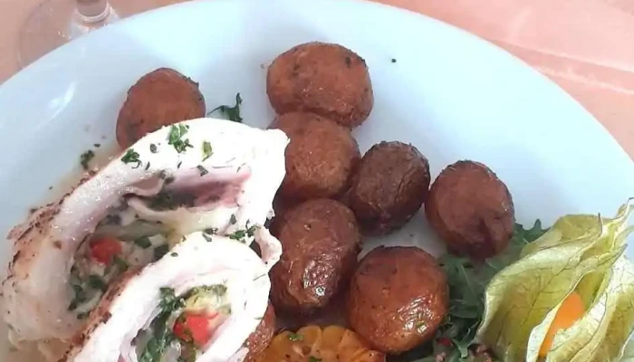 Bistro11 -  Jidlo A Piti - Dlouhá 300