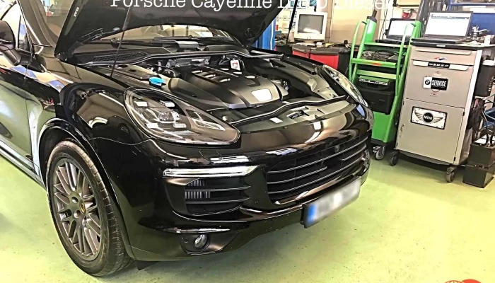 Bmw Hampl Specializovany Nezavisly Autoservis Vozu Bmw Mini Zlin Vse - Zlín