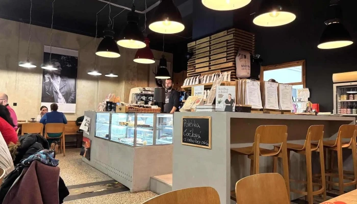 Bohemian Coffee House -  Vzhled A Atmosfera - Tř. 9. Května 41