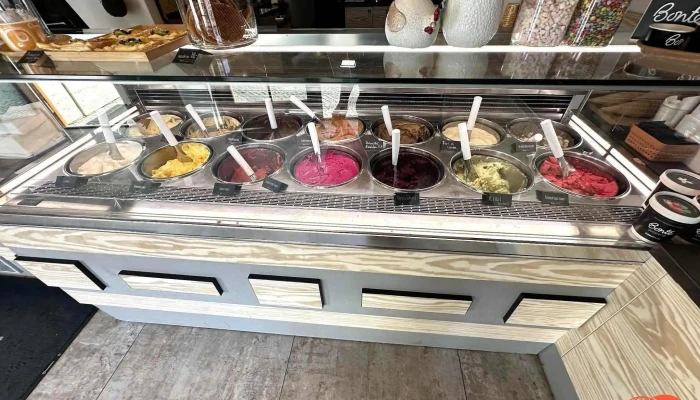 Bonte Gelaterie Vzhled A Atmosfera - Centrum