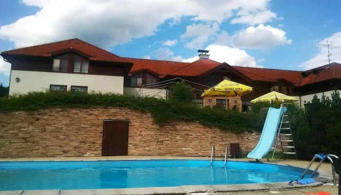 Borovinka Les Resort -    Sportovni A Rekreacni Areal Vybaveni - Domanín