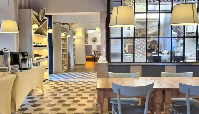 Boutique Hotel Corso -  Exterier - Nám. Krále Jiřího Z Poděbrad 2