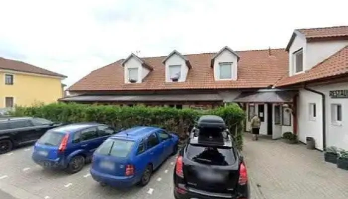Bowling Restaurace -  Street View A 360deg - U Stadionu 154