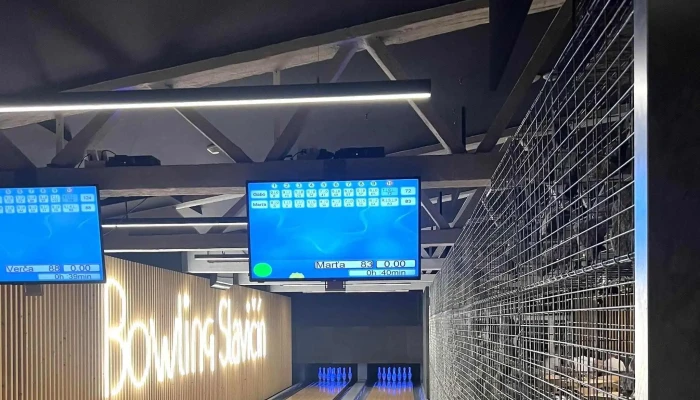 Bowling Slavicin Adresa - Obchodní 472