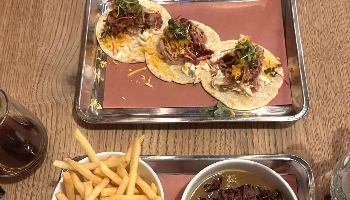 Brloh Barbecue -  Instagram - Bezručova 613/30
