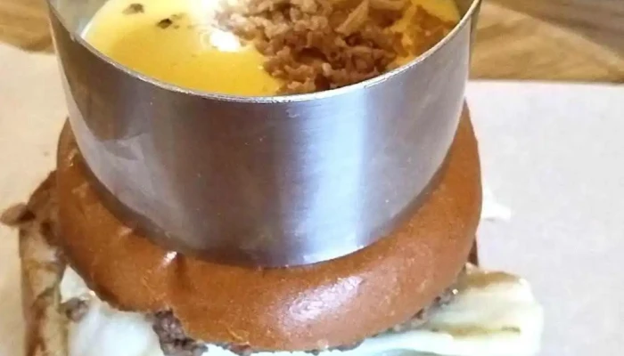 Burger Bar Brothers Videa - Dlouhá 211