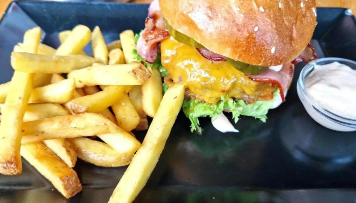 Burger Berg -  Webova Stranka - Labské Nábř. 317