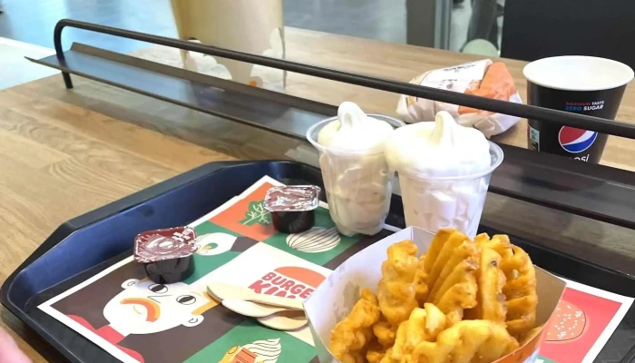 Burger King -  Adresa - Hradební 1