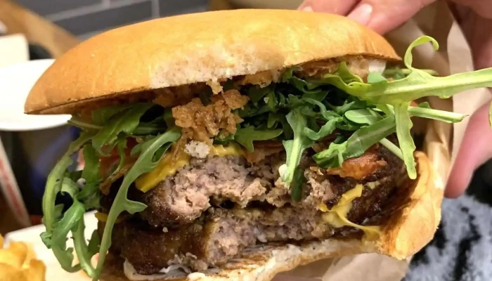 Burger King Benatky D10 Dt Hamburger - Benátky Nad Jizerou