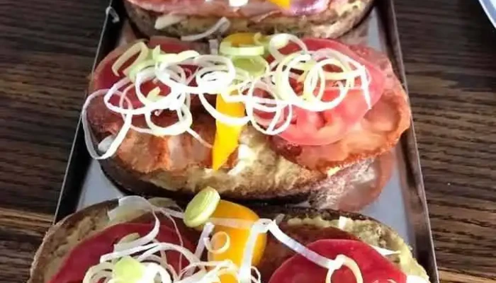 Cafe -    Bistro U Papirny Od Vlastnika - Nádražní 101