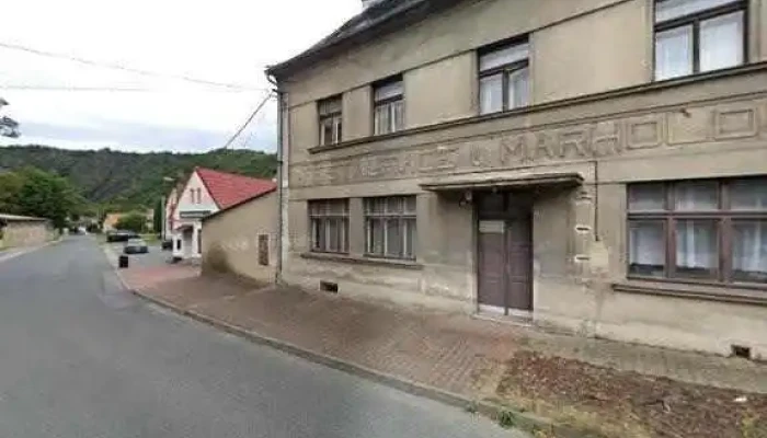 Cafe -    Bistro U Papirny Street View A 360deg - Nádražní 101