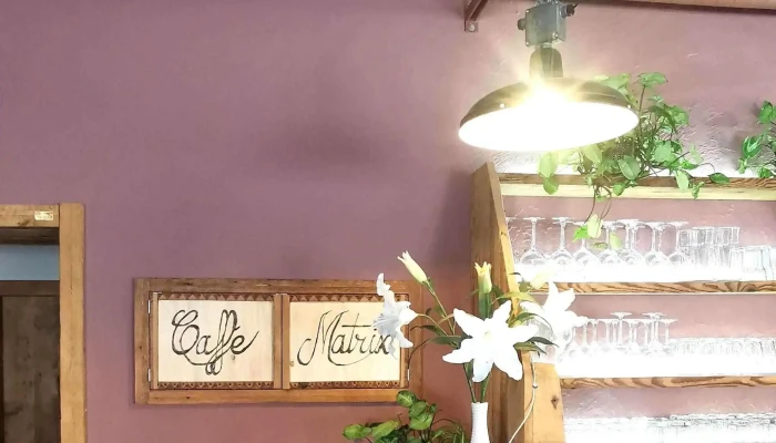 Cafe Bar Matrix -  Kavarna čajovna - Masarykovo Nám. 16