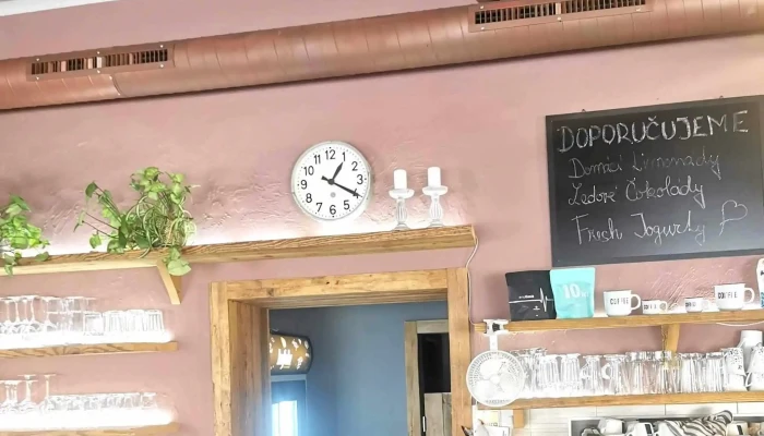 Cafe Bar Matrix - Masarykovo Nám. 16