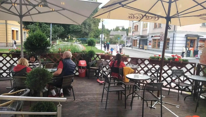 Cafe Bar Maty -  Vzhled A Atmosfera - Palackého 174