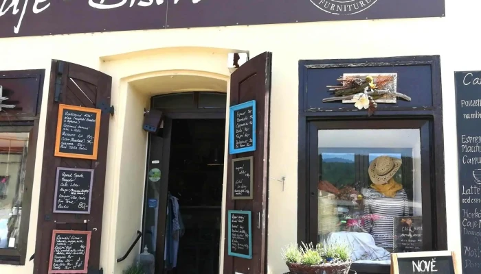 Cafe Bistro Patina House   Barevny Svet   Domov Kridovych Barev Jak Se Dostat - Náměstí F. X. Svobody 1055