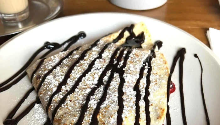 Cafe Creperie Strakaty Kralik Hledam - Na Ostrově 214