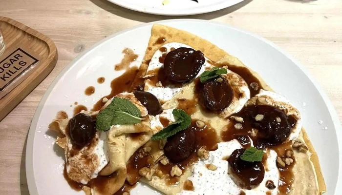 Cafe Creperie Strakaty Kralik Nejnovejsi - Na Ostrově 214