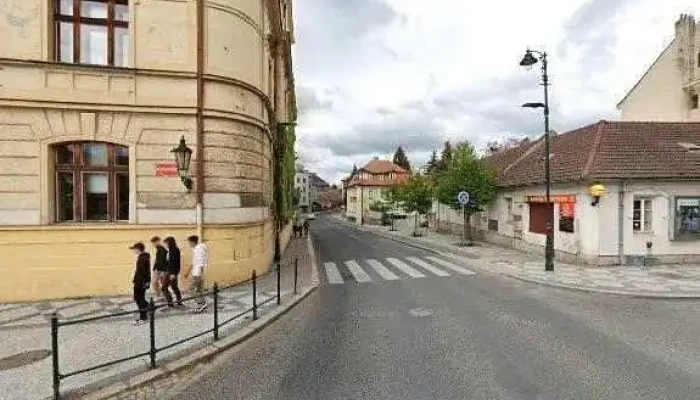 Cafe Gusto Street View A 360deg - Masarykovo Nám. 35/4