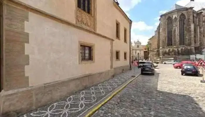 Cafe Havlicek Penzion Street View A 360deg - Vnitřní Město
