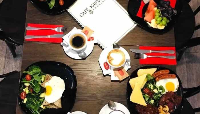 Cafe Kaftan   Pension Kava - Školská 905