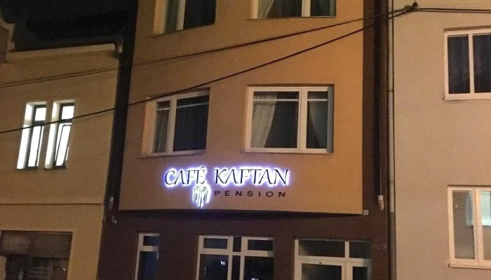 Cafe Kaftan   Pension Od Vlastnika - Školská 905