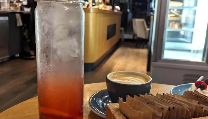 Cafe Korek -  Ledovy Caj - Pražská 69