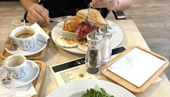 Cafe Libeznice Kavarna - Mělnická 424