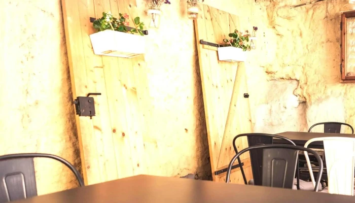 Cafe Music   Kavarna S Rodinnou Prazirnou Blizko Mě - Rakovník I