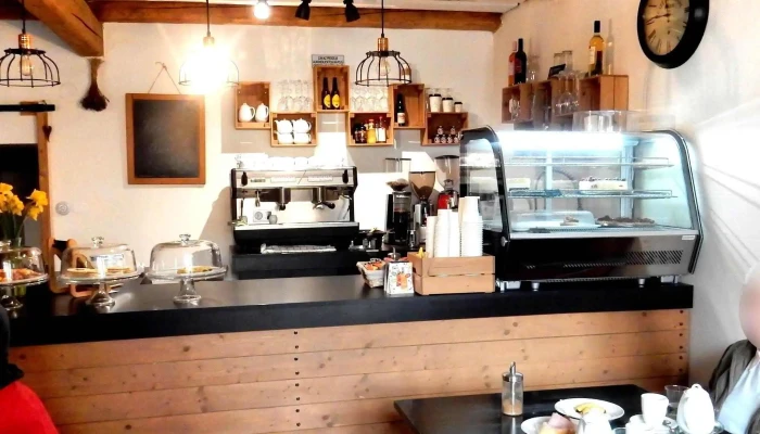 Cafe Music   Kavarna S Rodinnou Prazirnou Kavarna čajovna - Rakovník I