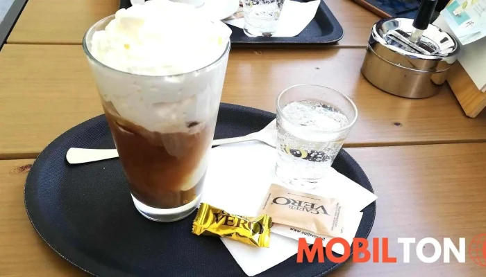 Cafe Republika Kavarna   Cukrarna Kava - Nám. Dr. E. Beneše 39/15