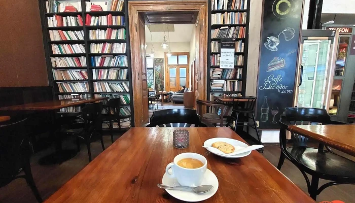 Cafe Society Vzhled A Atmosfera - Kostelní 41