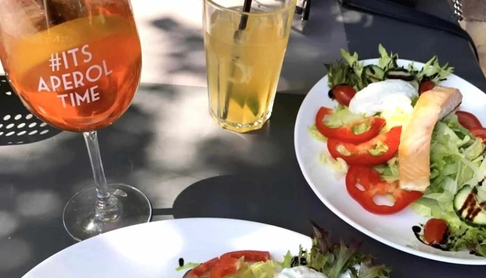 Caffe Moak -  Restaurace - Na Valích 330